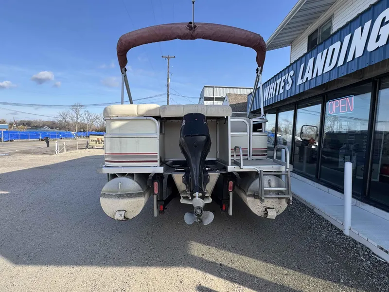 Slide: The Image of Bennington 2250LX 2000 - 5