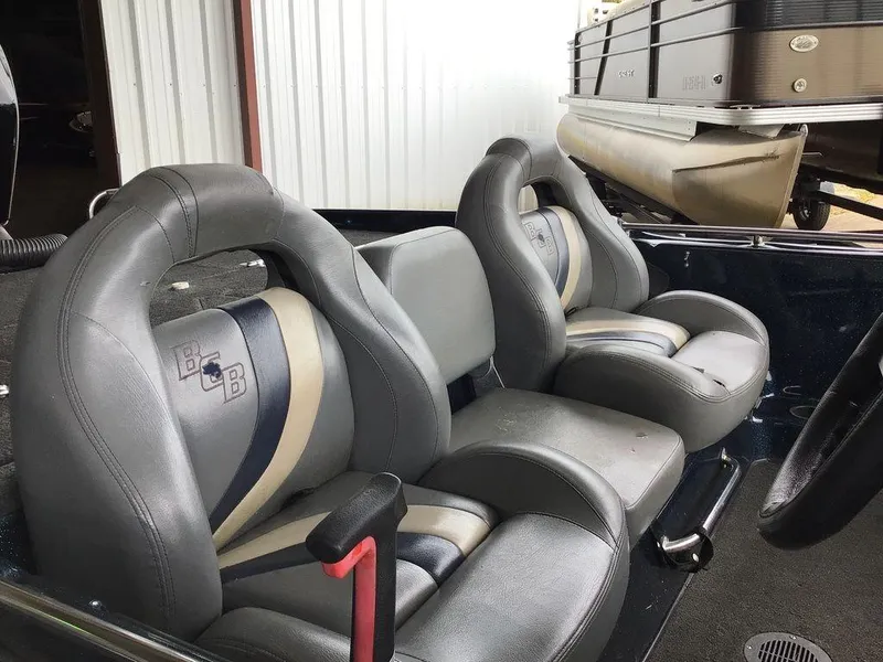 Slide: The Image of Bass Cat Cougar Advantage 2013 - 12