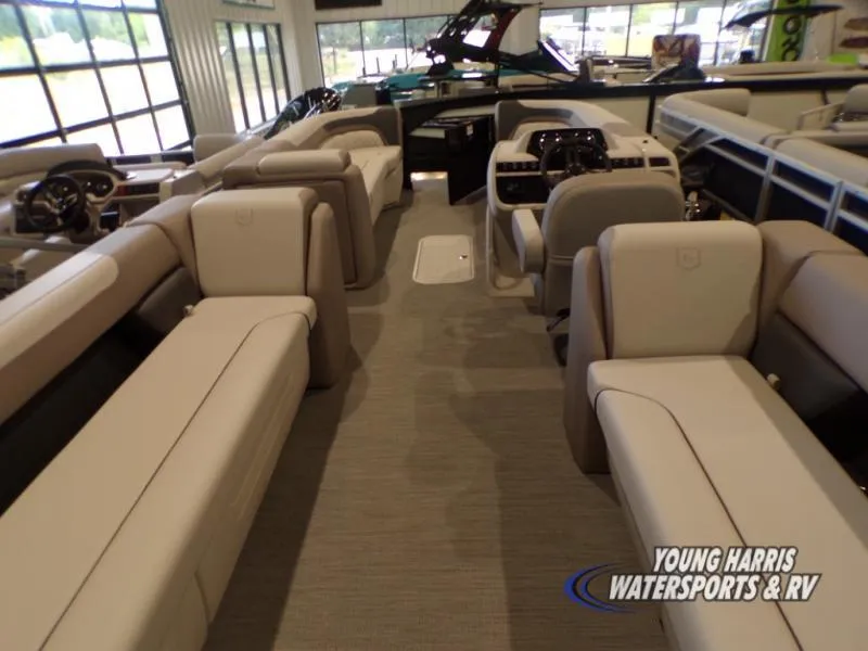 Slide: The Image of Godfrey Sw2486sb 2025 - 11