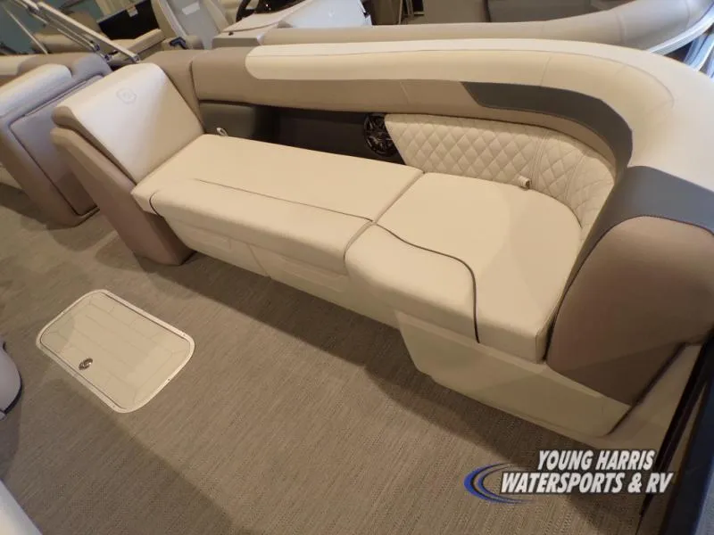 Slide: The Image of Godfrey Sw2486sb 2025 - 4