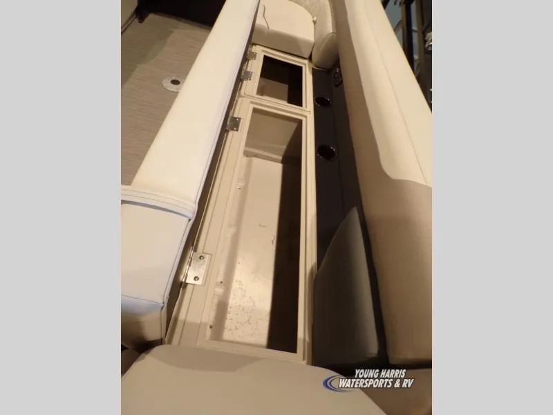 Slide: The Image of Godfrey Sw2486sb 2025 - 6