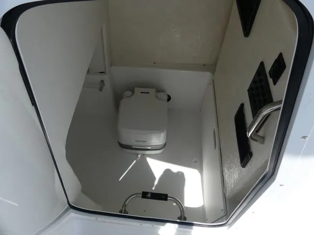 Slide: The Image of Hurricane 24CC-OB 2025 - 21