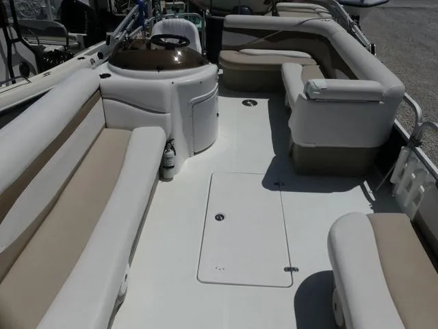 Slide: The Image of Southwind 201L 2013 - 5