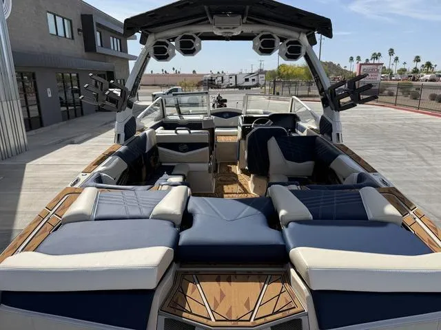 Slide: The Image of 2025 Tigé 23ZX boat interior with luxurious seating and modern design features. - 10