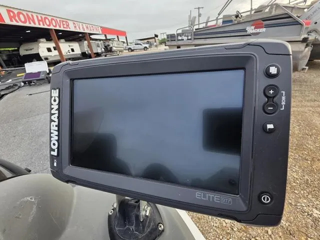 Slide: The Image of Lowrance Elite GPS device on a 2017 Tracker 195 boat at Ron Hoover RV & Marine. - 6