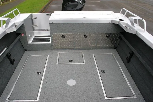 Slide: The Image of Thunder Jet 210 Luxor Limited 2025 - 10