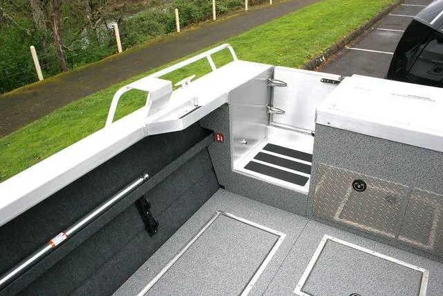 Slide: The Image of Thunder Jet 210 Luxor Limited 2025 - 12