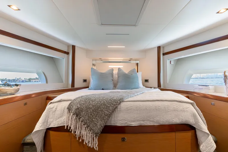 Slide: The Image of Ocean Alexander 70E Motoryacht 2021 - 62