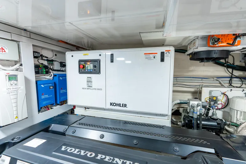 Slide: The Image of Ocean Alexander 70E Motoryacht 2021 - 78