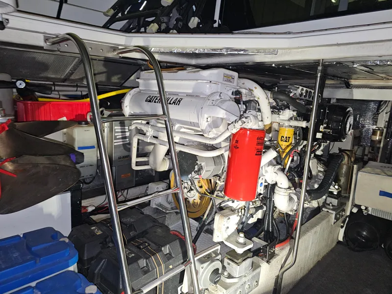 Slide: The Image of Engine room of 2001 Cruisers Yachts 5000 Sedan Sport with Caterpillar engine. - 40