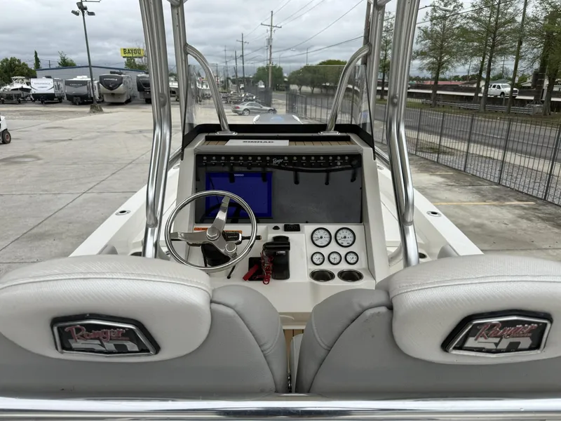 Slide: The Image of Ranger 2360 2018 - 14