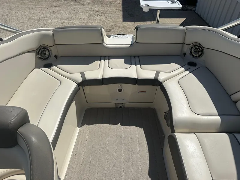 Slide: The Image of Yamaha 242 Limited S 2014 - 14