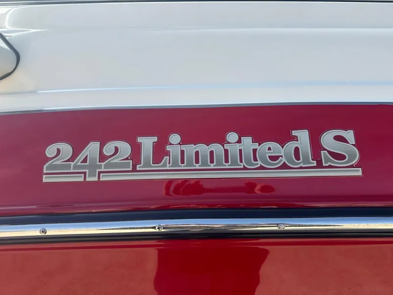 Slide: The Image of Yamaha 242 Limited S 2014 - 8