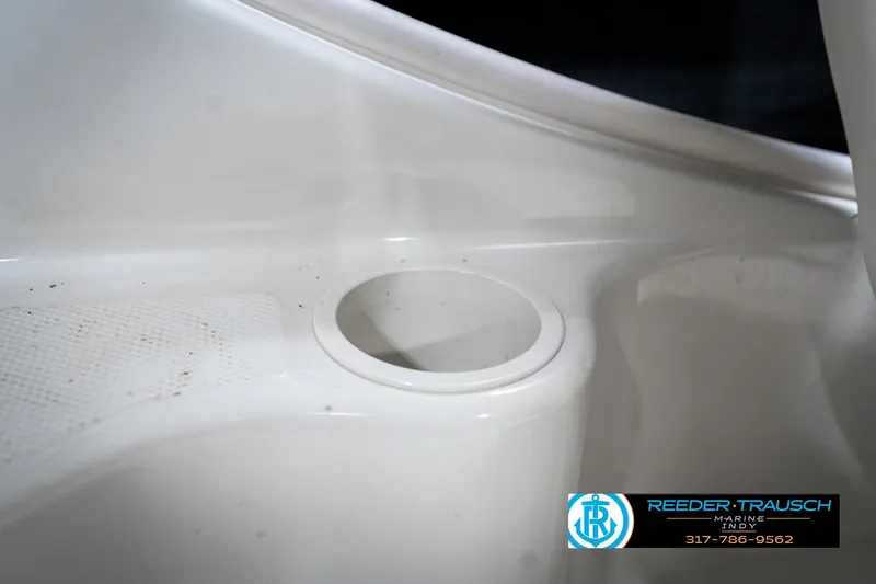 Slide: The Image of 2008 Sea Ray 185 Sport boat interior with cup holder detail. - 38