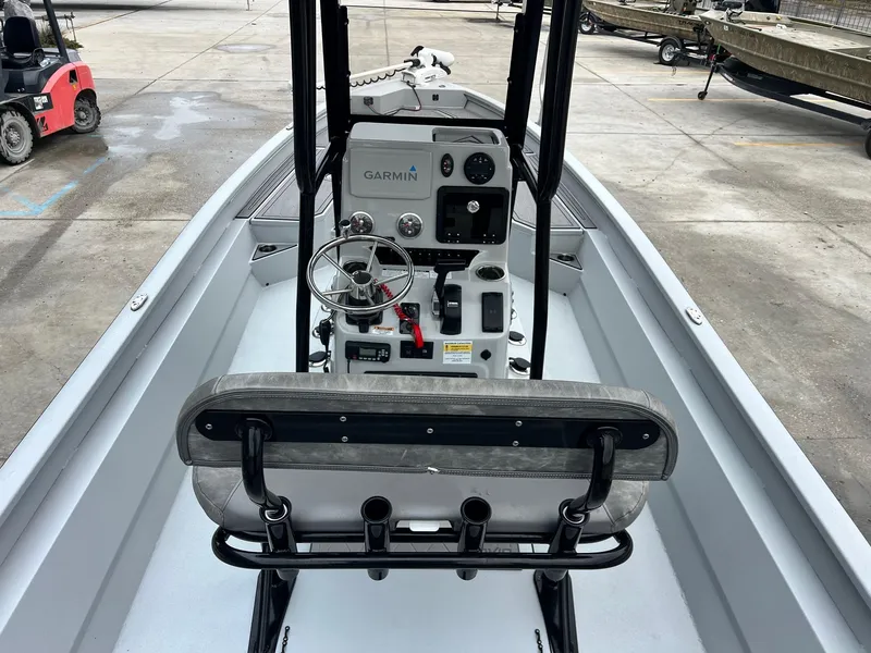 Slide: The Image of Interior view of 2023 Avid 23 Mag boat with Garmin navigation system. - 13