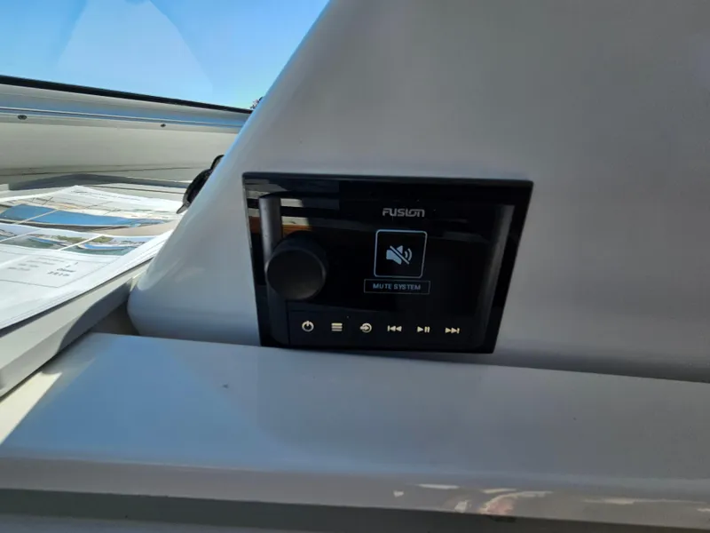 Slide: The Image of Back Cove 33 Express 2008 - 50