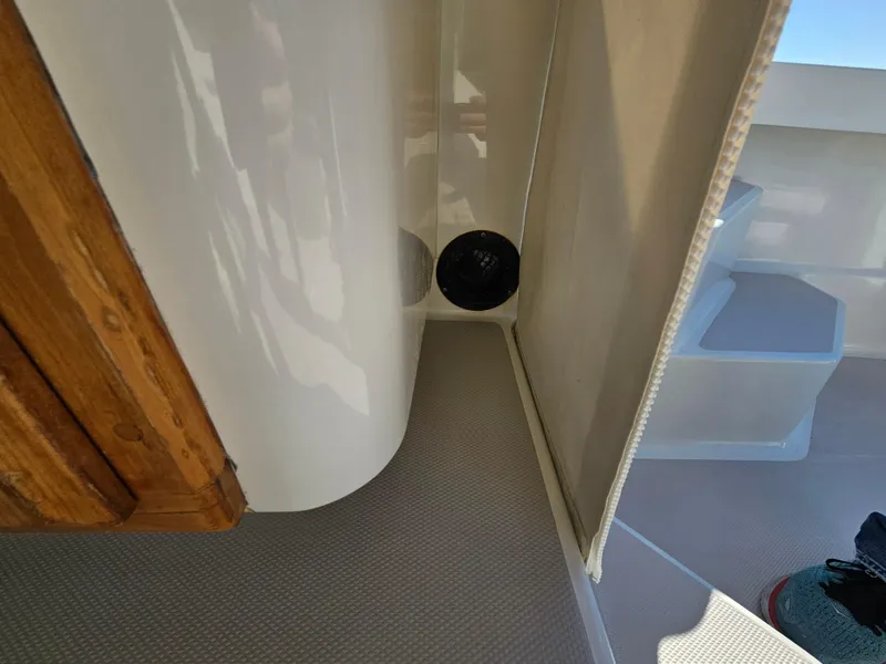 Slide: The Image of Back Cove 33 Express 2008 - 51