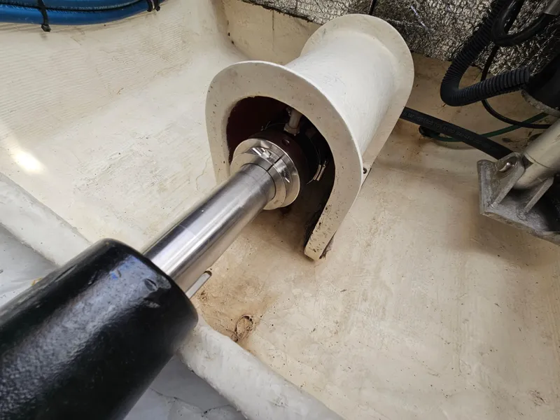 Slide: The Image of Back Cove 33 Express 2008 - 60