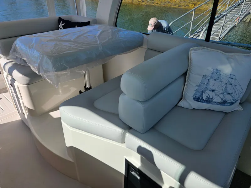 Slide: The Image of Back Cove 33 Express 2008 - 95