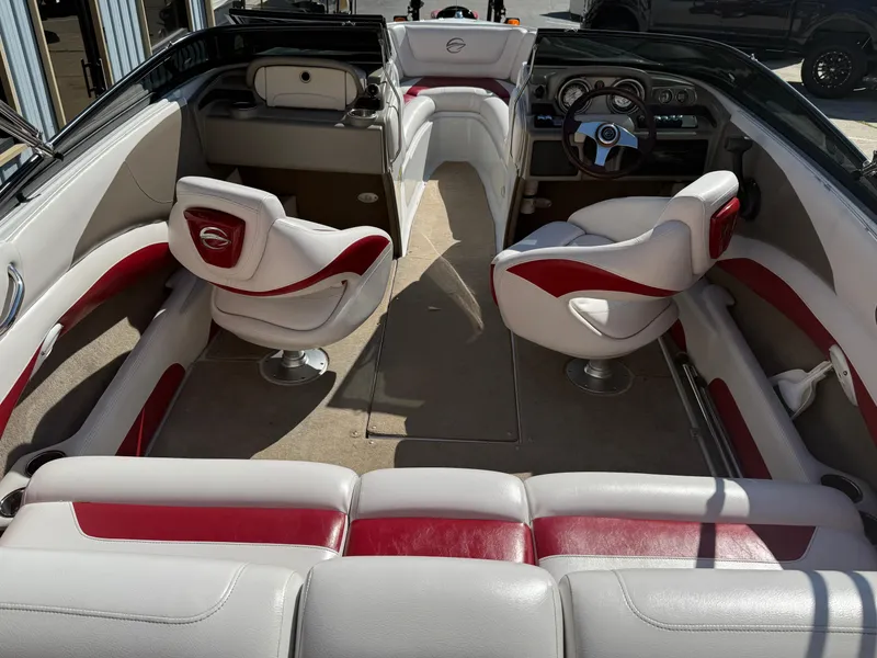 Slide: The Image of Crownline Boats 215SS 2012 - 5