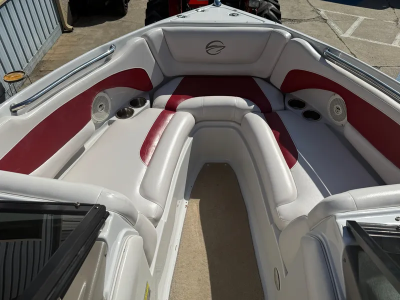Slide: The Image of Crownline Boats 215SS 2012 - 8