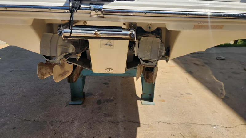 Slide: The Image of Yamaha AR240 HO 2010 - 3