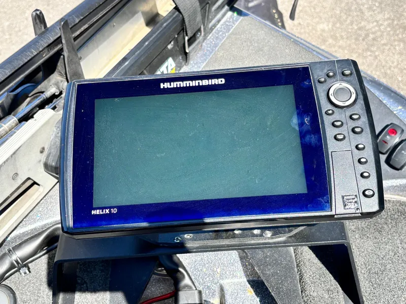 Slide: The Image of Humminbird Helix 10 fish finder on 2019 Skeeter ZX 250 boat dashboard. - 5