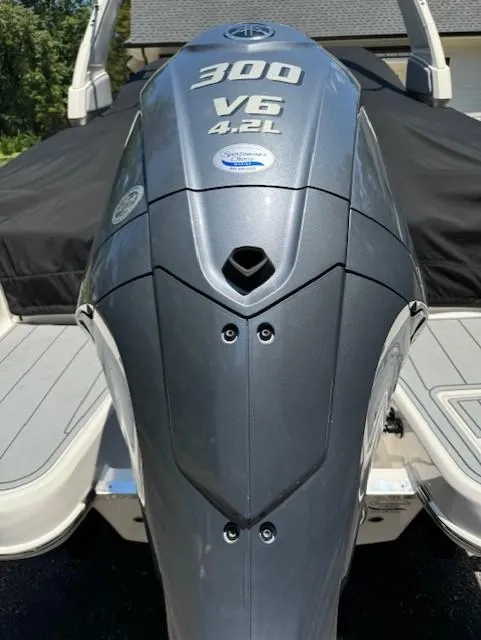 Slide: The Image of 2022 Chaparral 267 SSX OB with 300 V6 4.2L engine, rear view. - 5