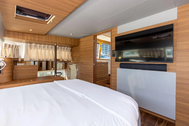 Slide: The Image of Aquila 54 Yacht 2022 - 59