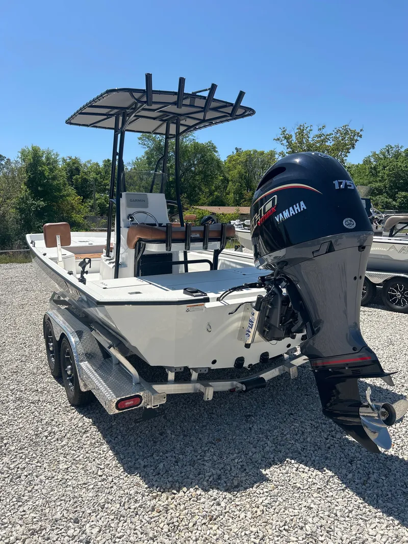 Slide: The Image of 2025 Avid 22 Recon boat with Yamaha 175 engine on a trailer. - 10
