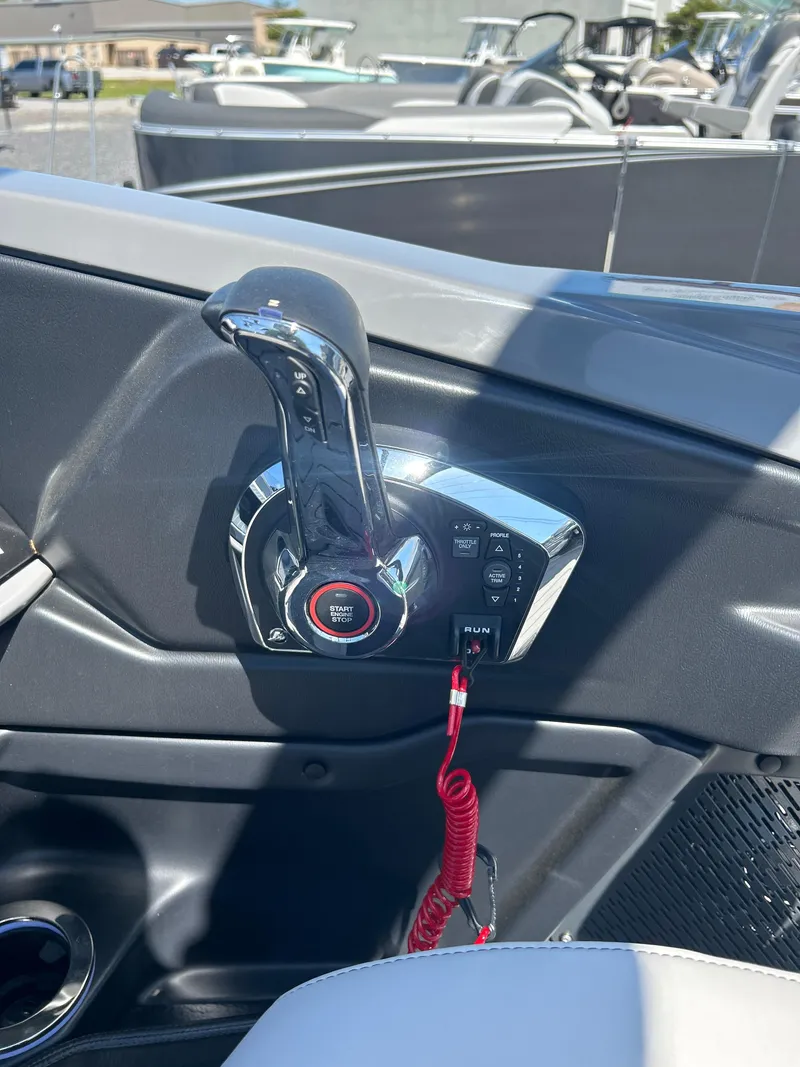 Slide: The Image of Tahoe CAS VRBA25T 2025 - 20