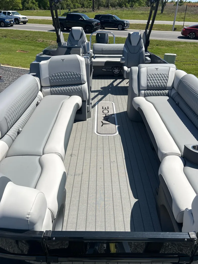 Slide: The Image of Tahoe CAS VRBA25T 2025 - 25