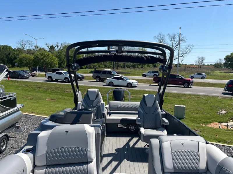 Slide: The Image of Tahoe CAS VRBA25T 2025 - 26