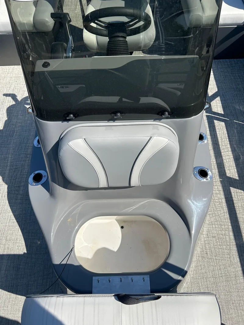 Slide: The Image of Tahoe SPT85 CC23T 2025 - 9