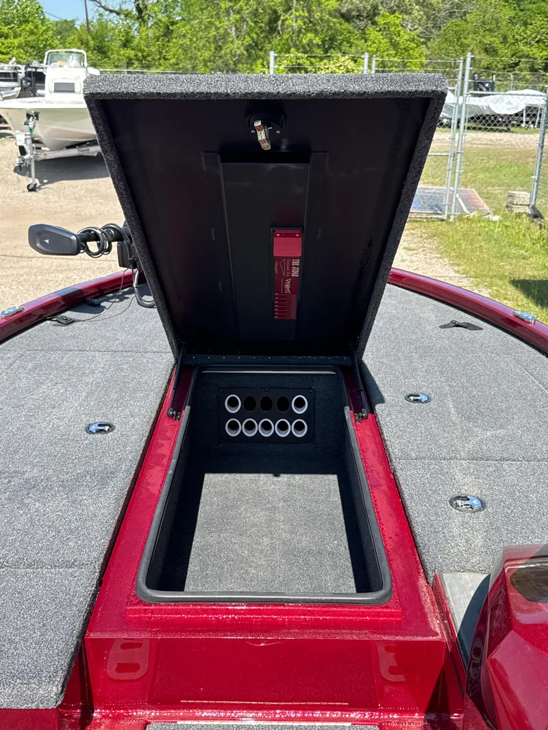 Slide: The Image of Vexus AVX1980 2025 - 25