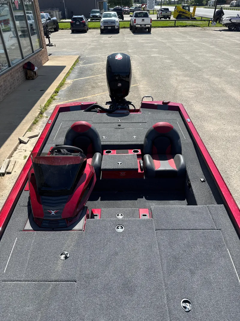 Slide: The Image of Vexus AVX1980 2025 - 28