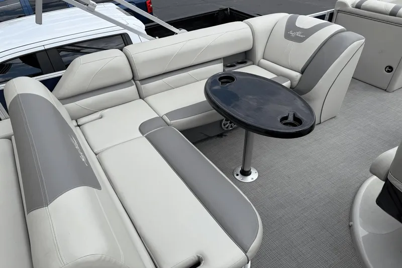 Slide: The Image of SunChaser Geneva 22SB 2020 - 11