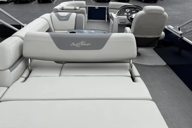 Slide: The Image of SunChaser Geneva 22SB 2020 - 13