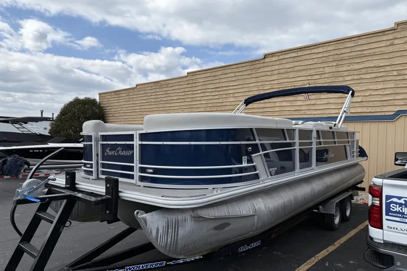 Slide: The Image of SunChaser Geneva 22SB 2020 - 3