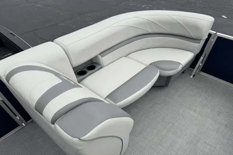 Slide: The Image of SunChaser Geneva 22SB 2020 - 5