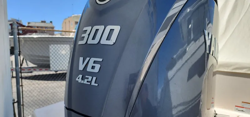 Slide: The Image of Yamaha 300 V6 4.2L engine on 2023 Grady-White Freedom 235 boat. - 26