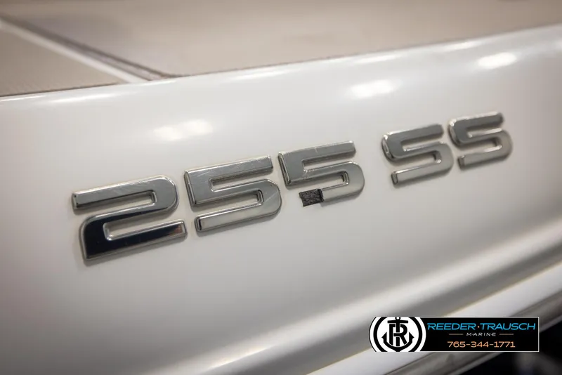 Slide: The Image of Crownline Boats 255 SS 2014 - 52