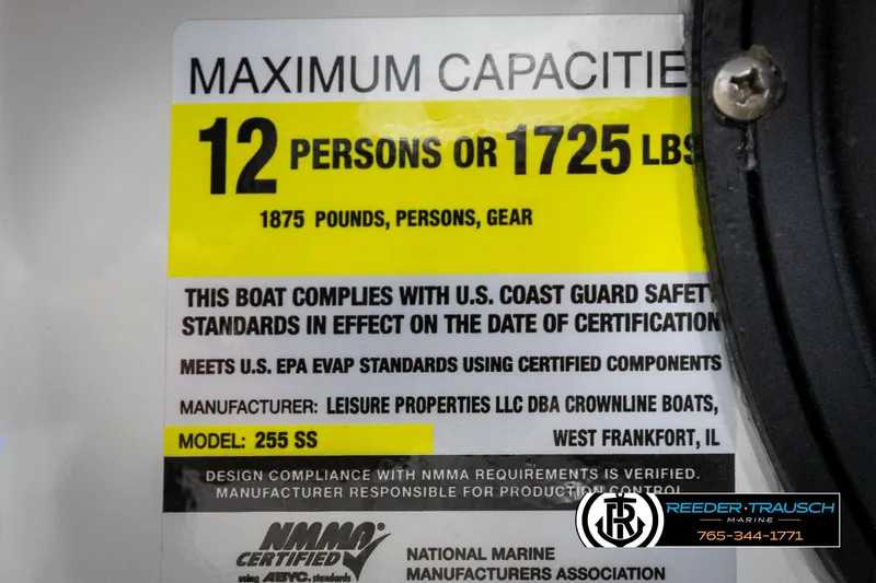 Slide: The Image of Crownline Boats 255 SS 2014 - 57