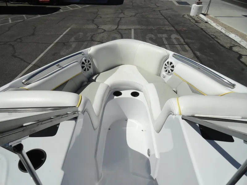 Slide: The Image of Tigé 22V 2005 - 16