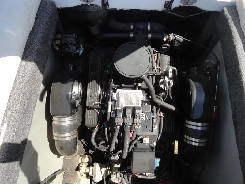 Slide: The Image of Tigé 22V 2005 - 19