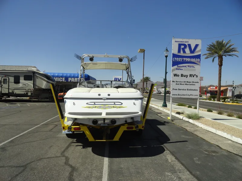 Slide: The Image of Tigé 22V 2005 - 21