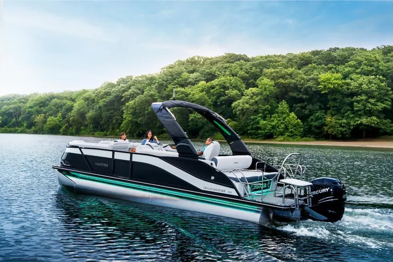 Slide: The Image of 2022-Harris-Grand-Mariner-250-MarineMax - 3