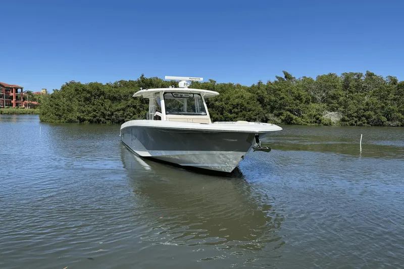 Slide: The Image of Boston Whaler 380 Outrage 2021 - 7