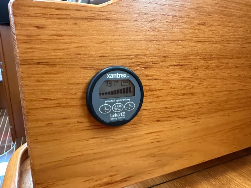 Slide: The Image of Hunter 44 Deck Salon 2007 - 62