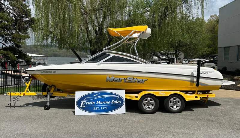 Slide: The Image of MasterCraft MariStar 230 VRS 2002 - 0